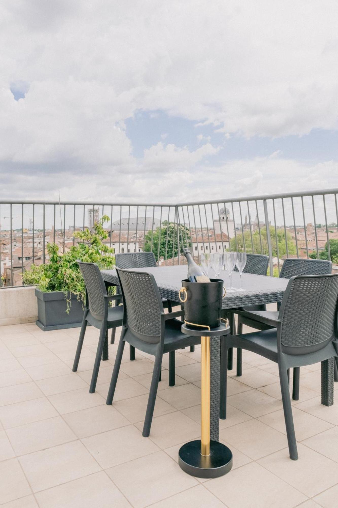 M14 Skyview City Center Padova Exterior foto