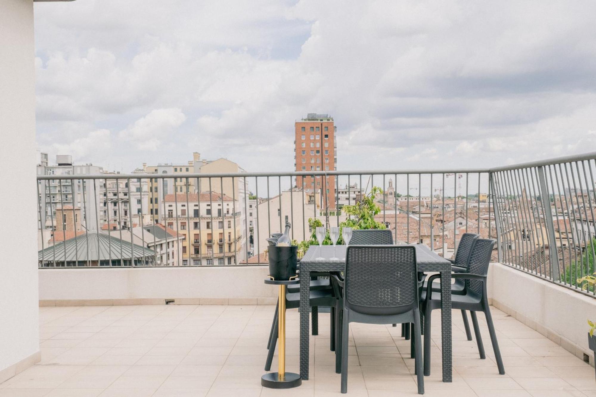 M14 Skyview City Center Padova Exterior foto